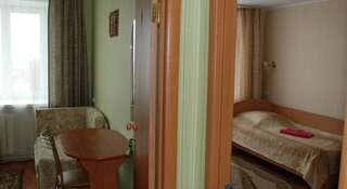 Гостиница Турист Ярославль Двухместный номер эконом-класса с 2 отдельными кроватями-1