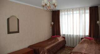 Гостиница Турист Ярославль Стандартный двухместный номер с 2 отдельными кроватями-2